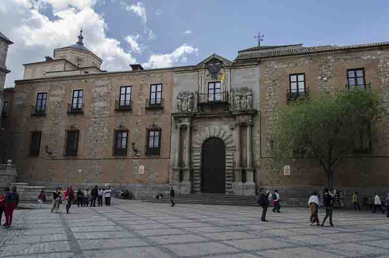 Toledo 010 - palacio arzobispal.jpg